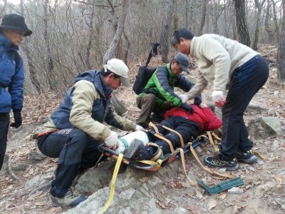 전북 내변산 내소사 상단 산악사고 구조