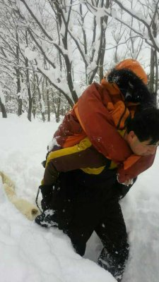 외설악산악구조대 2014.2월 화엄사 폭설로인해 고립된 60대 요구조자 구출