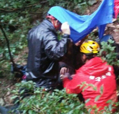 등반추락사고구조(외설악)